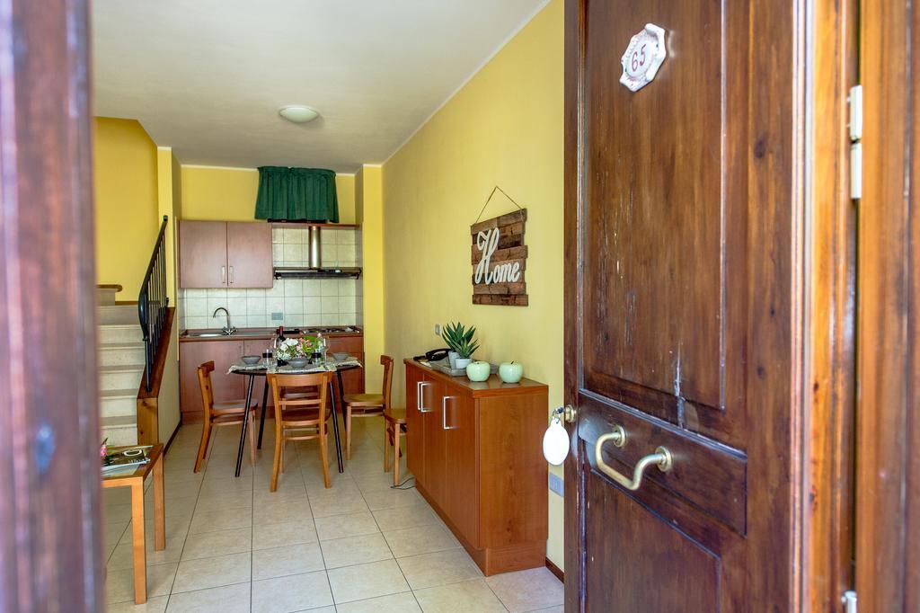 Casa Oliva Albergo Diffuso Bargni Esterno foto